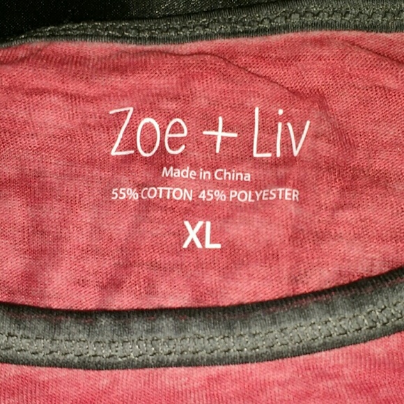 Zoe + Liv Old School Wrapper Christmas Top/Tee - Picture 4 of 5